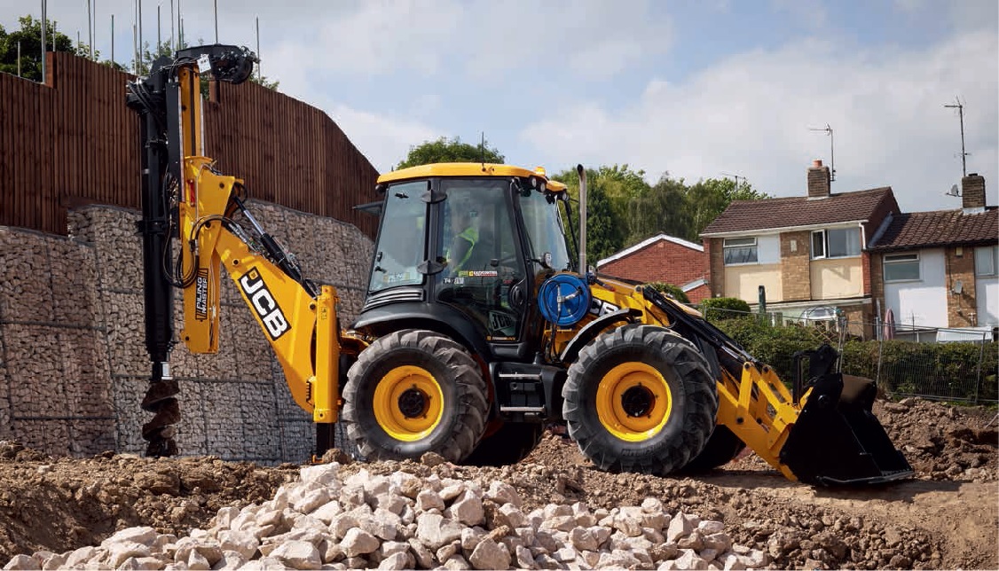 excavadora perforadora retro malaga hacer boquetes agujeros postes